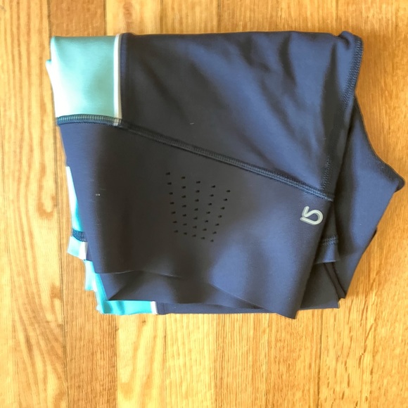 Gap Fit Leggings - Picture 5 of 8